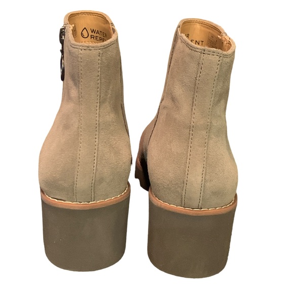 Vionic Hazel 8 Zip Up Suede Ankle Boots Builtin Arch Support Orthotic Insole NEW - Picture 3 of 7